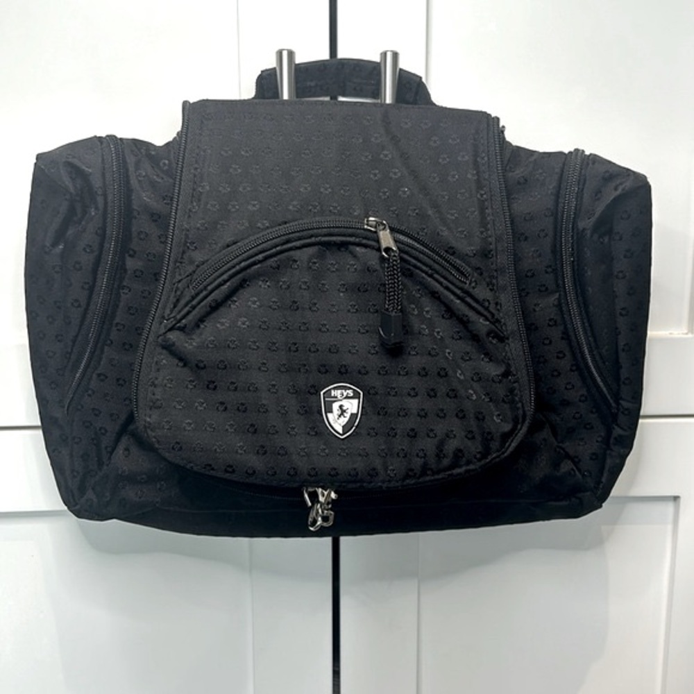 HEYS Ecotex Toiletry Black Travel Bag Unisex - Picture 3 of 17